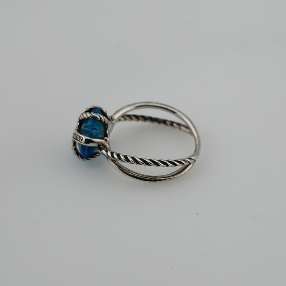 David Yurman Cable Wrap Ring with Blue Topaz and Diamonds - Picture 3 of 7